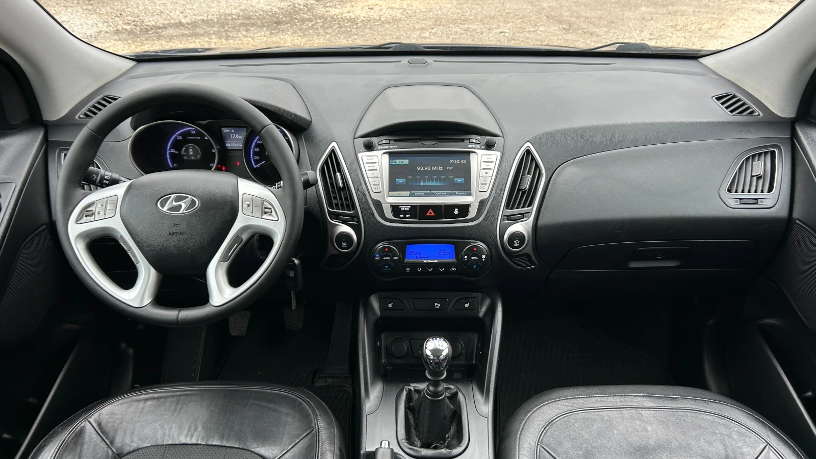 Hyundai IX35 2.0CRDI-184к.с.-4WD-NAVI-ВНОС ИТАЛИЯ - изображение 9