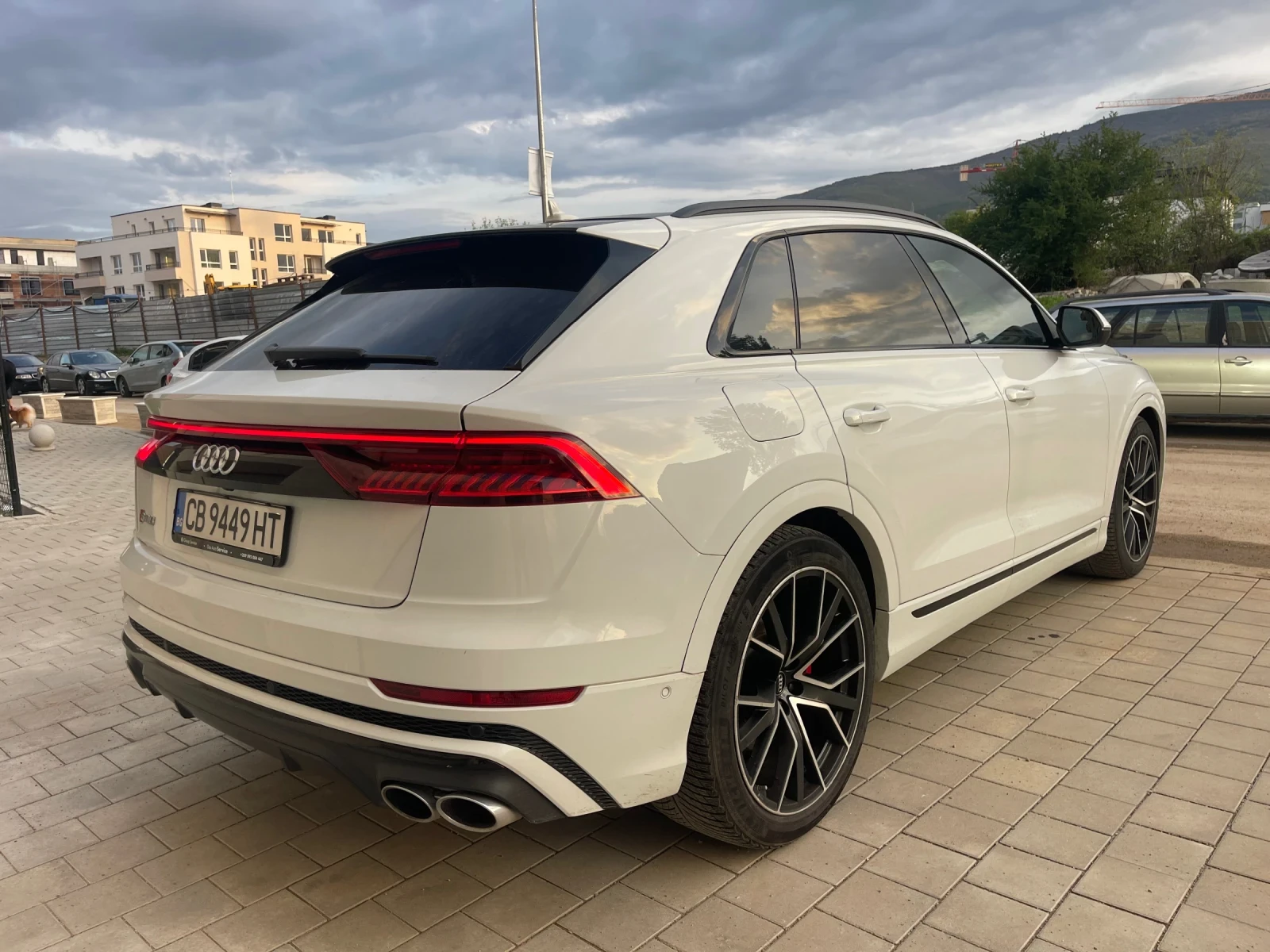 Audi SQ8 * CARBON* NIGHT* 360* SoftClose* PANO* B&O* 22Inch - изображение 3