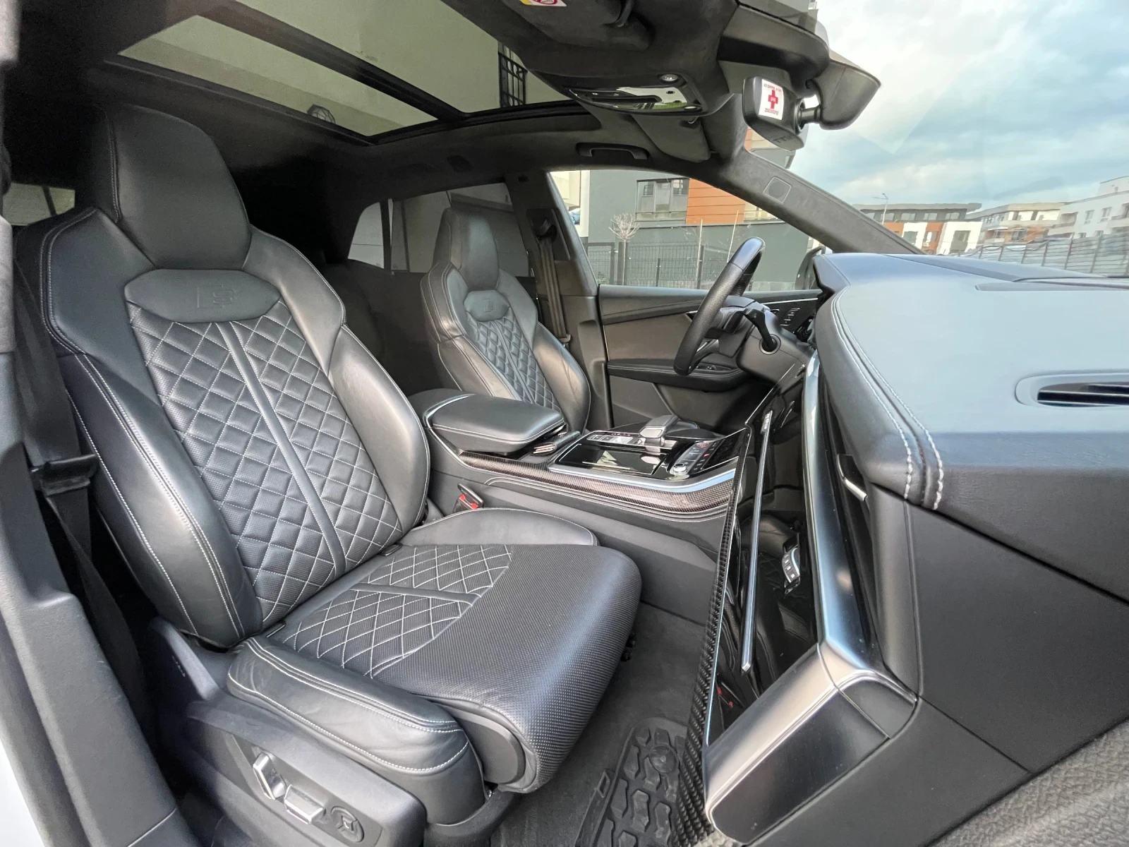 Audi SQ8 * CARBON* NIGHT* 360* SoftClose* PANO* B&O* 22Inch - изображение 10