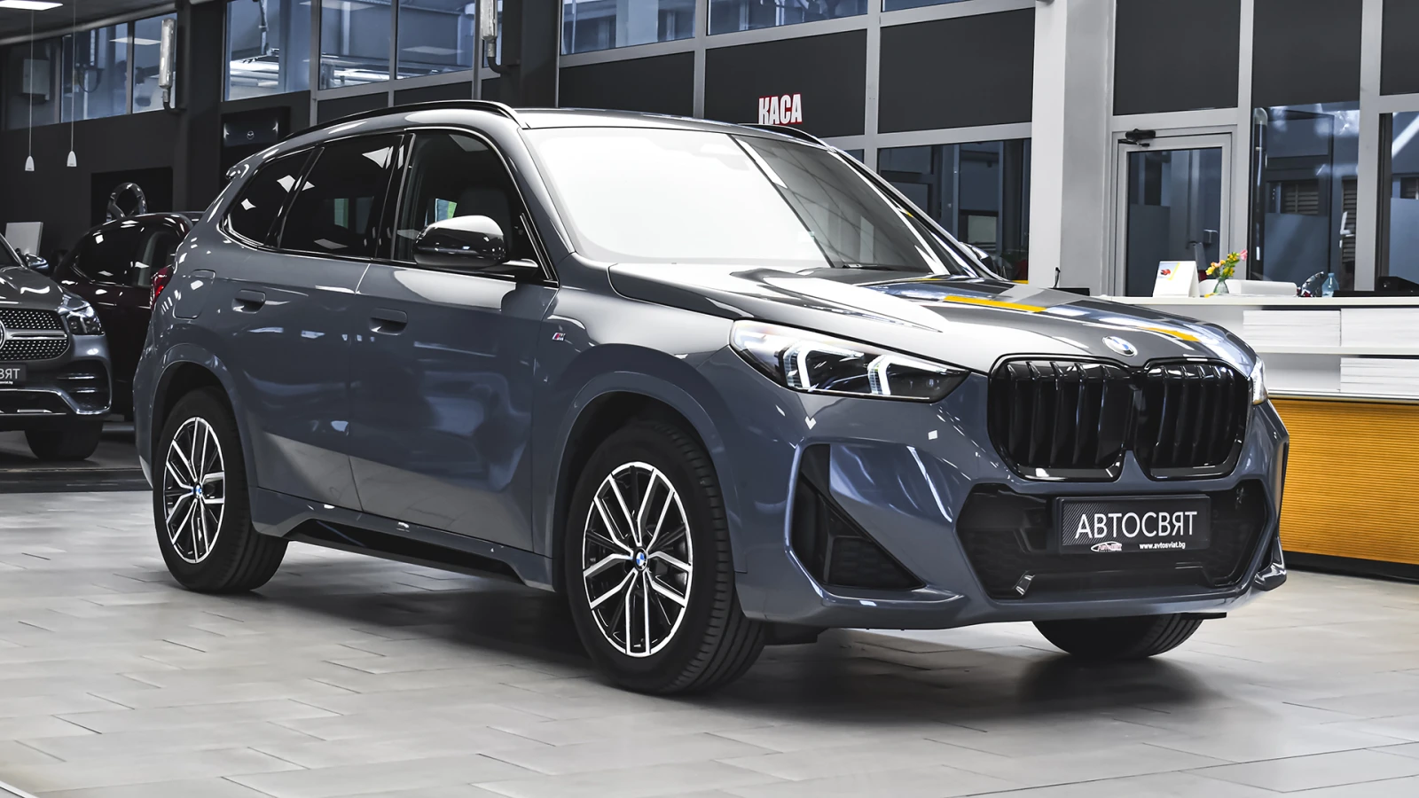 BMW X1 xDrive23i M Sport Mild Hybrid Steptronic - изображение 5
