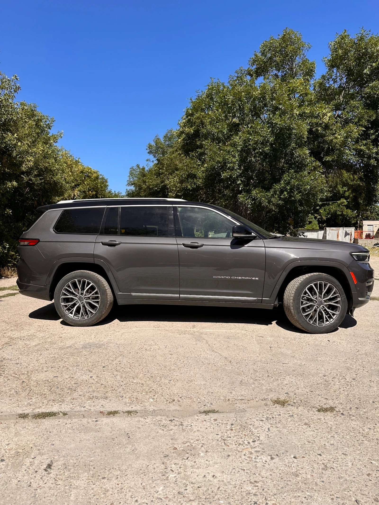 Jeep Grand cherokee L Summit 4x4 - FULL екстри / Summit Reserve - изображение 5