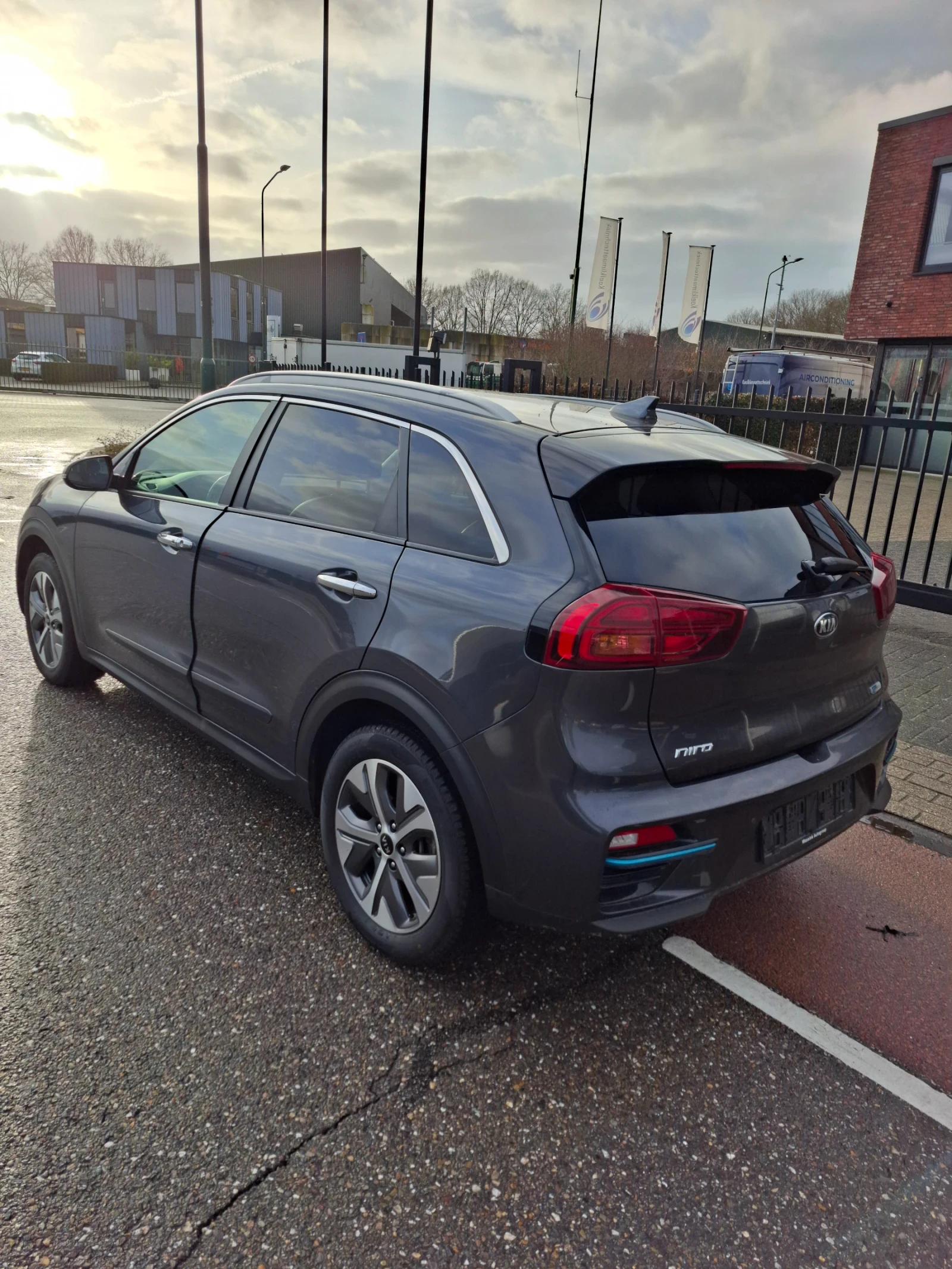 Kia Niro SOH 97.1% Termopump - изображение 6