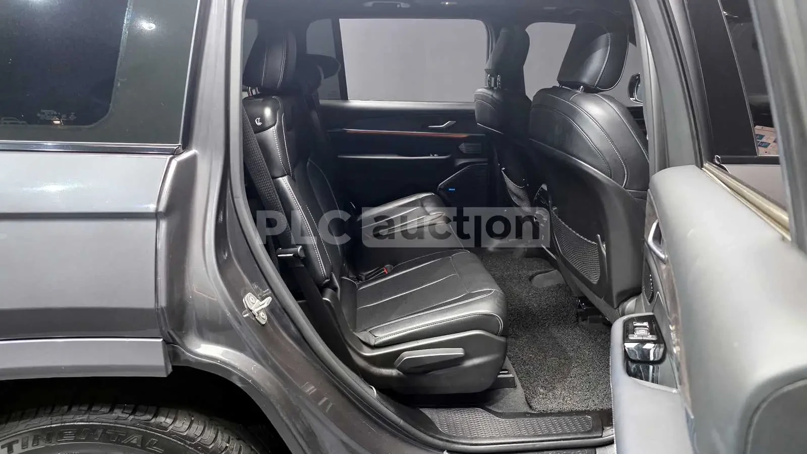 Jeep Grand cherokee 2022* HEAD-UP* PANO* DIGITAL* КРАЙНА ЦЕНА, снимка 14 - Автомобили и джипове - 53927899