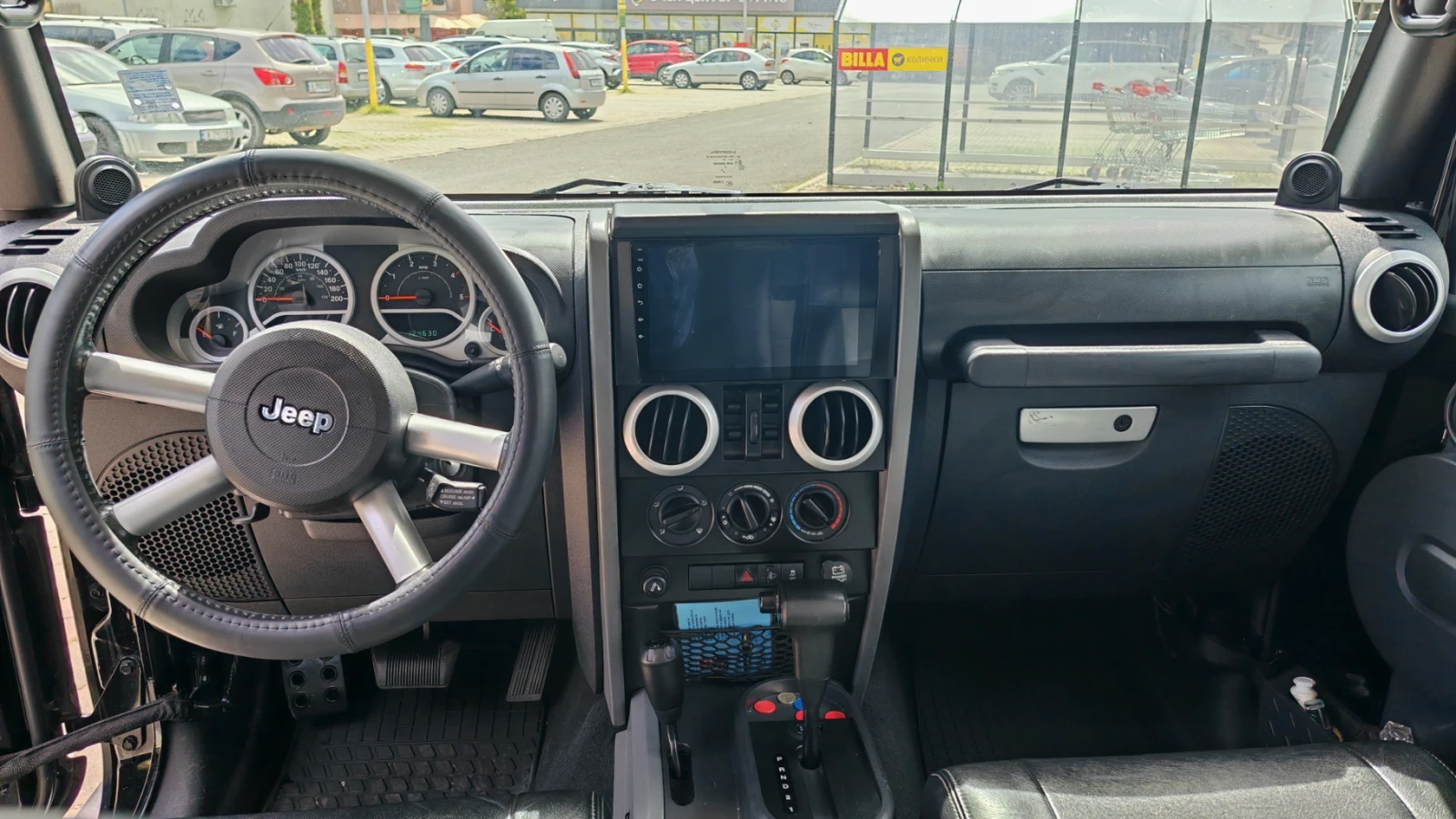 Jeep Wrangler JK, снимка 8 - Автомобили и джипове - 54398306