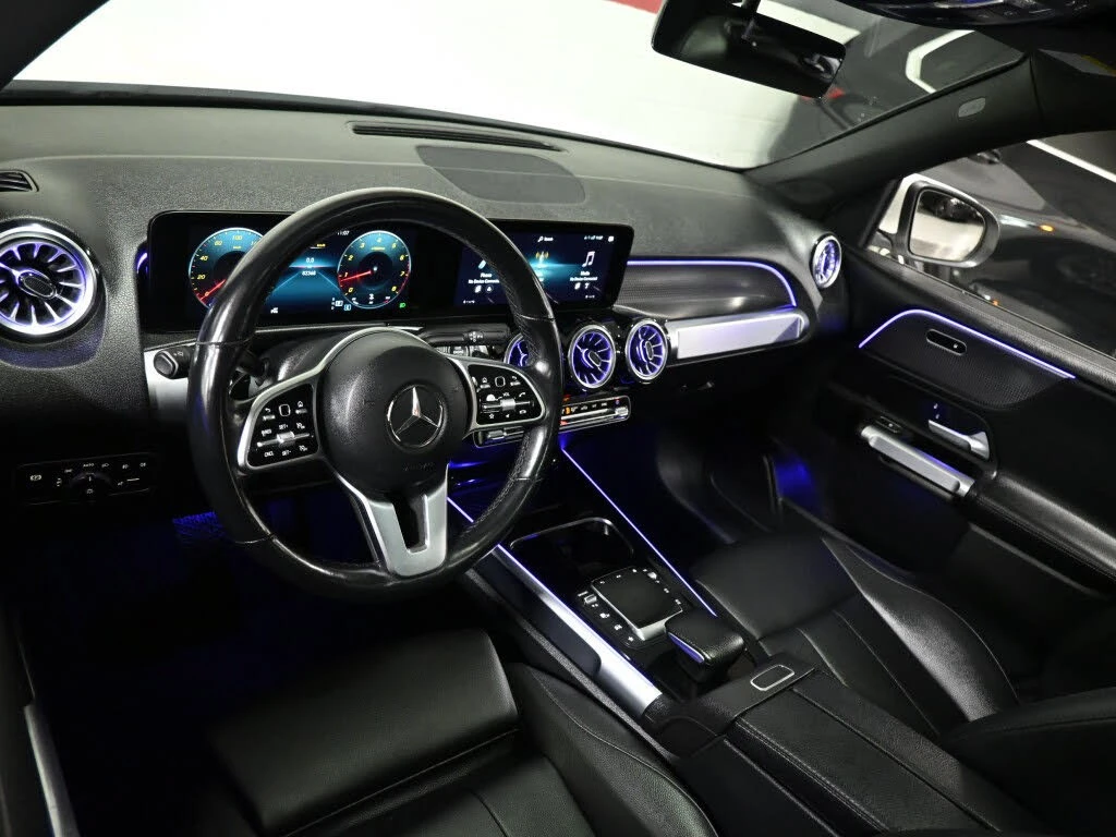 Mercedes-Benz GLB 250 4MATIC* АвтоКредит* (Цена до БГ) , снимка 10 - Автомобили и джипове - 54455967