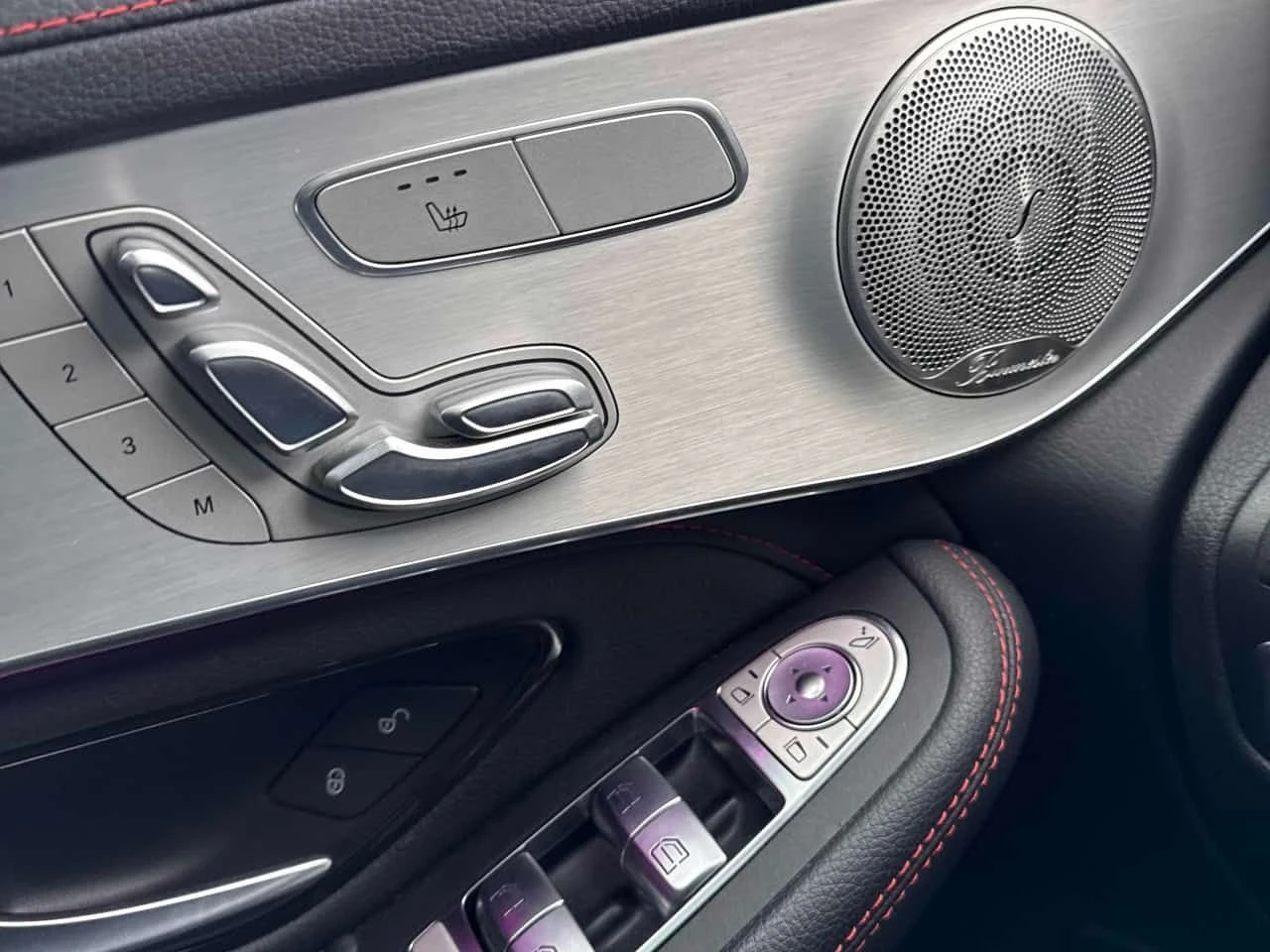 Mercedes-Benz GLC 43 AMG 4MATIC* DISTRONIC* BURMESTER* 360КАМЕРИ* , снимка 15 - Автомобили и джипове - 54482716