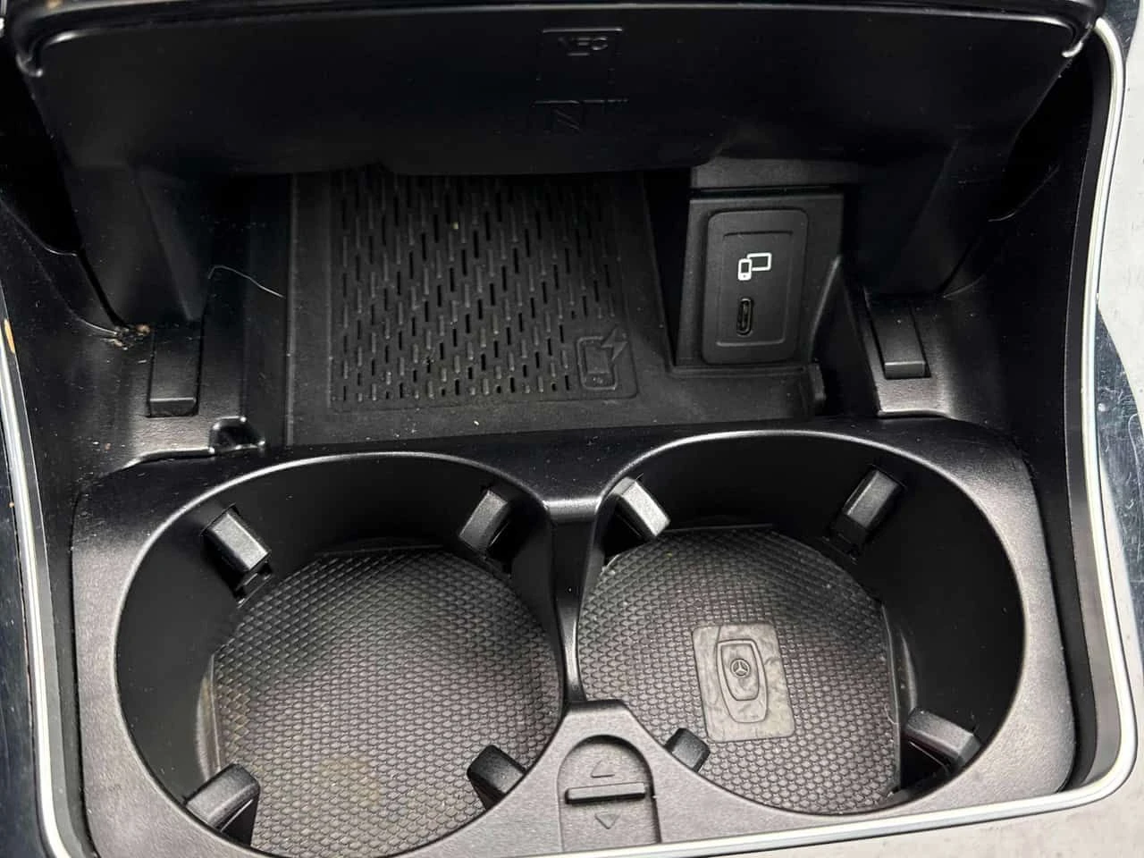 Mercedes-Benz GLC 43 AMG 4MATIC* DISTRONIC* BURMESTER* 360КАМЕРИ* , снимка 17 - Автомобили и джипове - 54482716