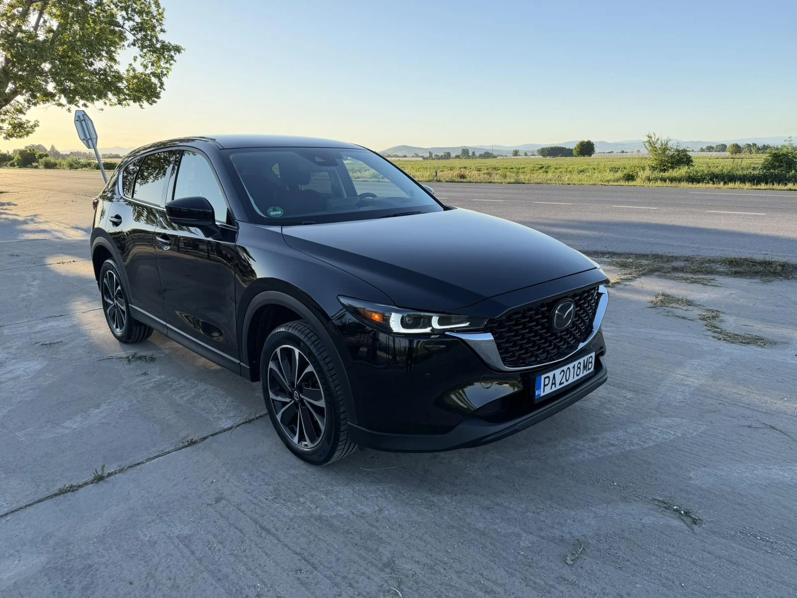 Mazda CX-5 2.5 SKY ACTIVE, снимка 2 - Автомобили и джипове - 54591056