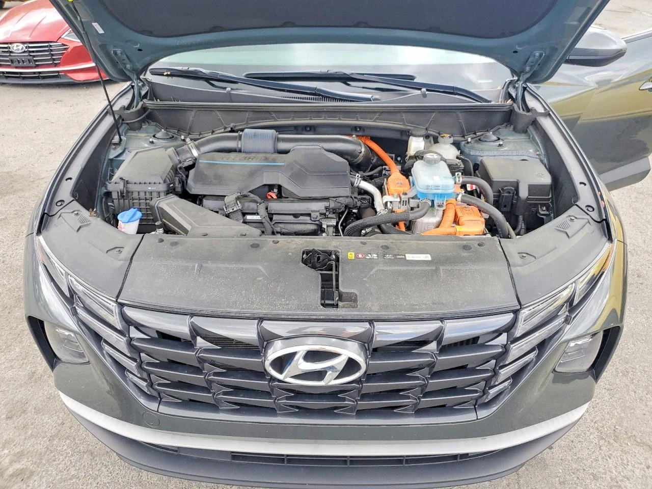 Hyundai Tucson 1.6l Sel, снимка 11 - Автомобили и джипове - 54732614