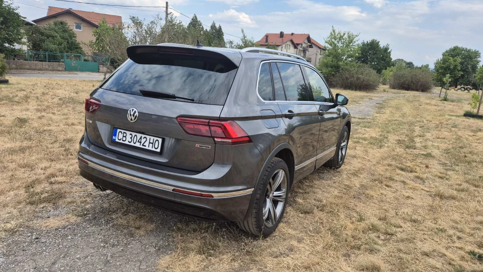 VW Tiguan R-Line 2.0/190к.с., снимка 5 - Автомобили и джипове - 54934033