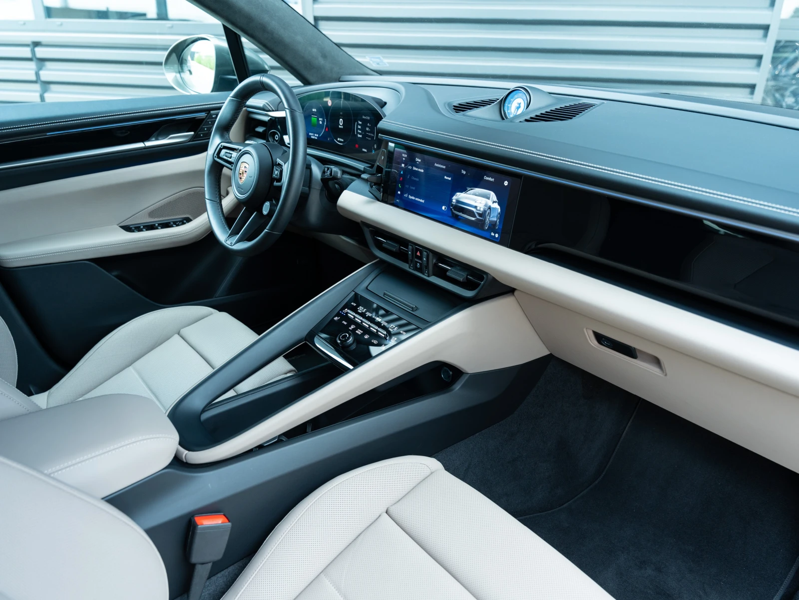 Porsche Macan 4, снимка 10 - Автомобили и джипове - 55358922