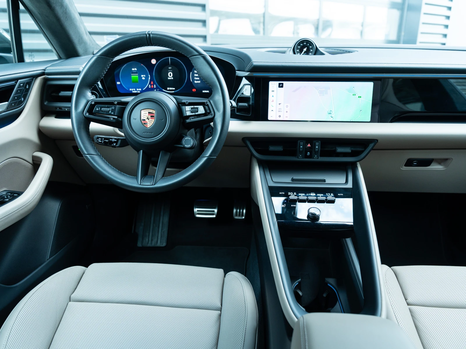 Porsche Macan 4, снимка 8 - Автомобили и джипове - 55358922