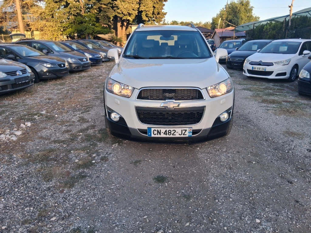 Chevrolet Captiva 7 МЕСТНА / 4x4, снимка 3 - Автомобили и джипове - 56122305