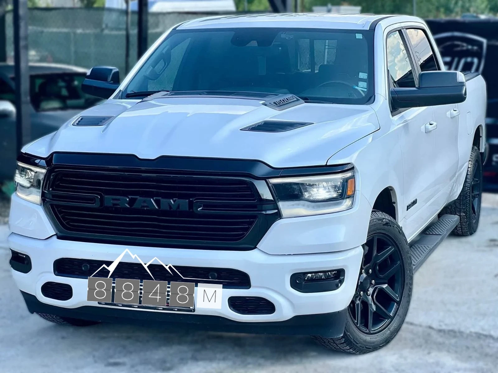 Dodge RAM 1500 SPORT ШАДОЛАЙН