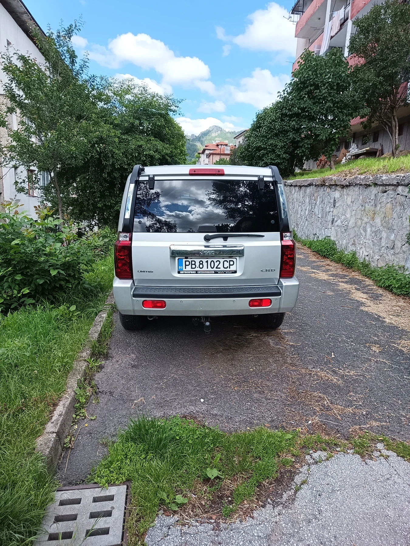 Jeep Commander, снимка 2 - Автомобили и джипове - 56428312