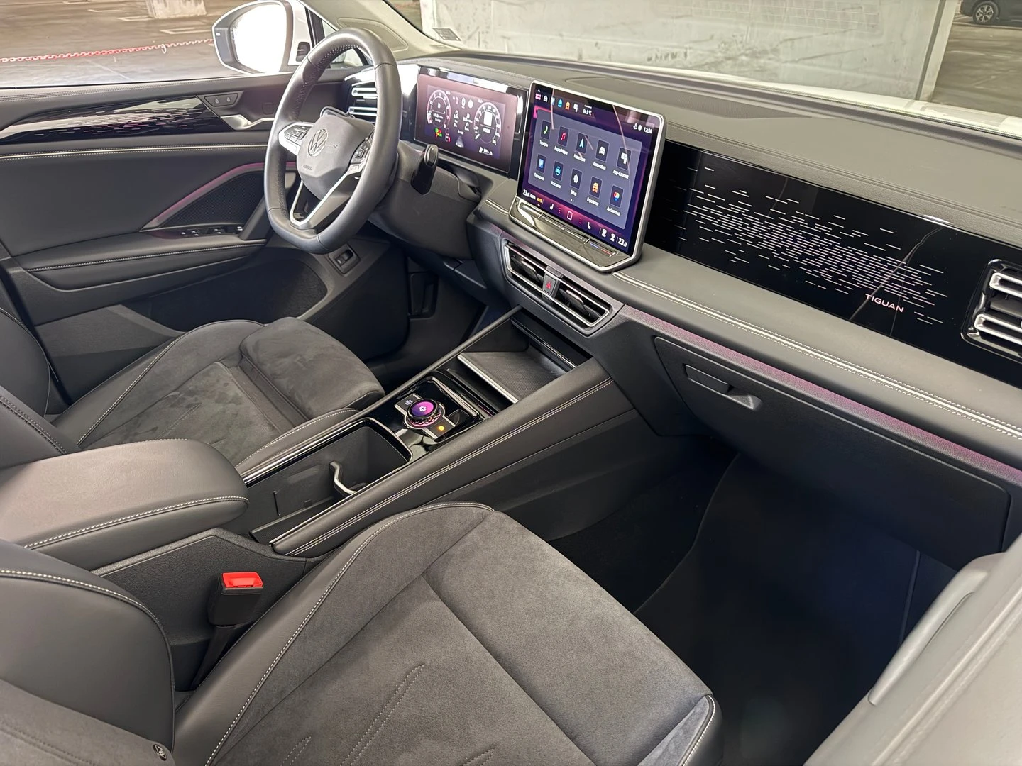 VW Tiguan, снимка 8 - Автомобили и джипове - 56635219