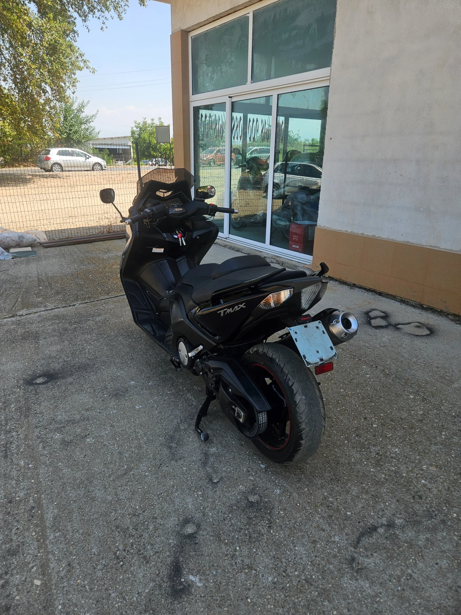 Yamaha T-max Perfekten 530 cc 2014 godina - изображение 6
