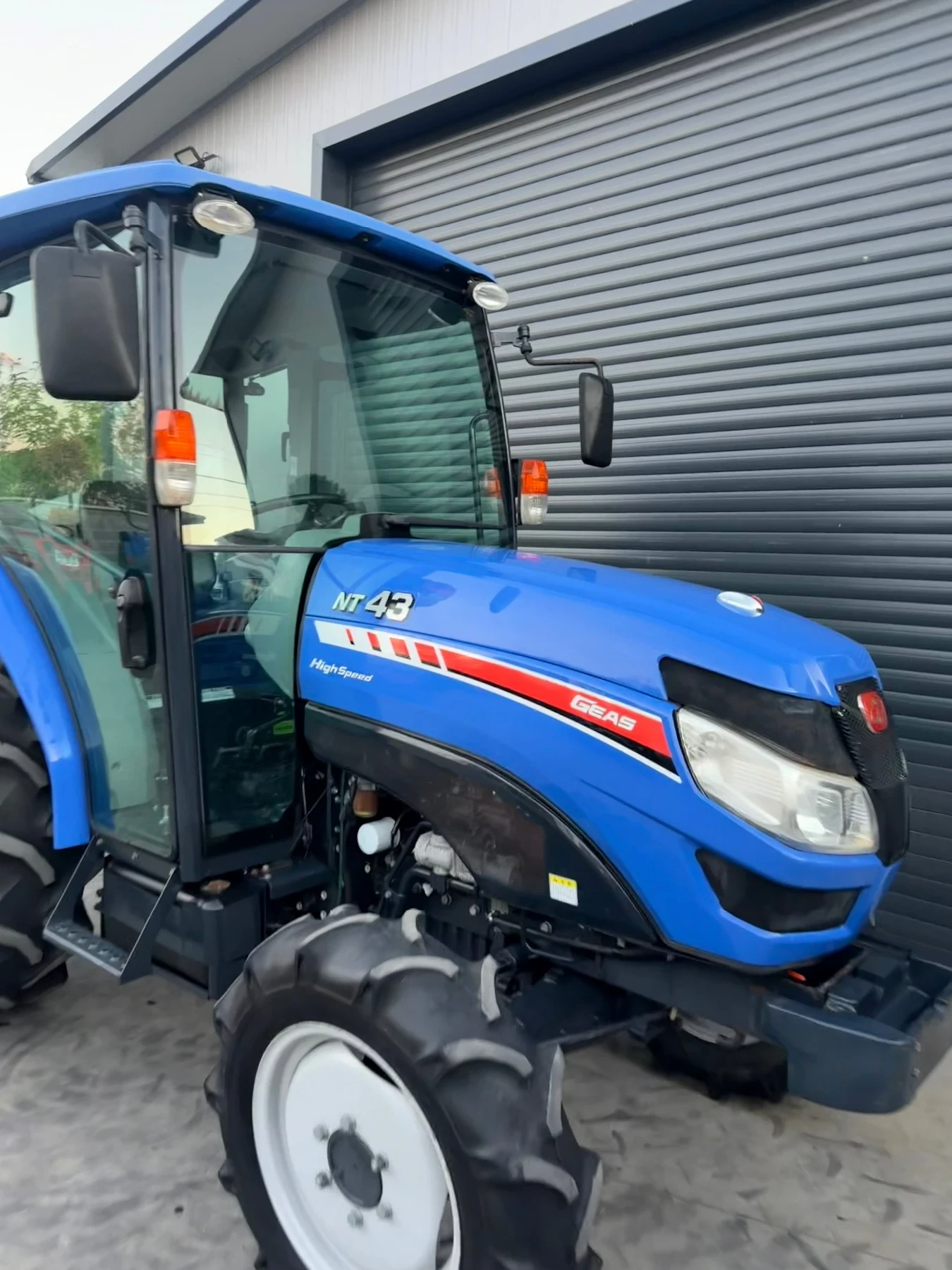 Трактор ISEKI NT43 43кс., снимка 7 - Селскостопанска техника - 56569497