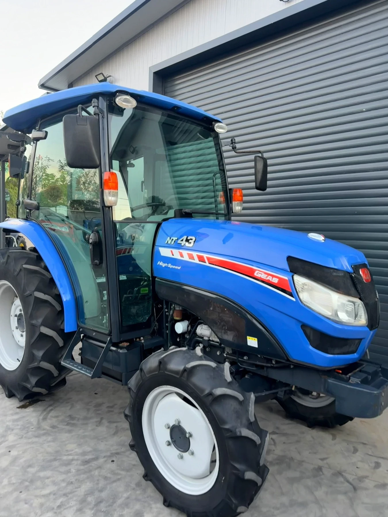 Трактор ISEKI NT43 43кс., снимка 5 - Селскостопанска техника - 56569497