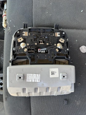 Kia K5 Optima 2017г плафон за очила, снимка 3