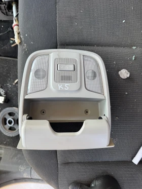 Kia K5 Optima 2017г плафон за очила, снимка 2