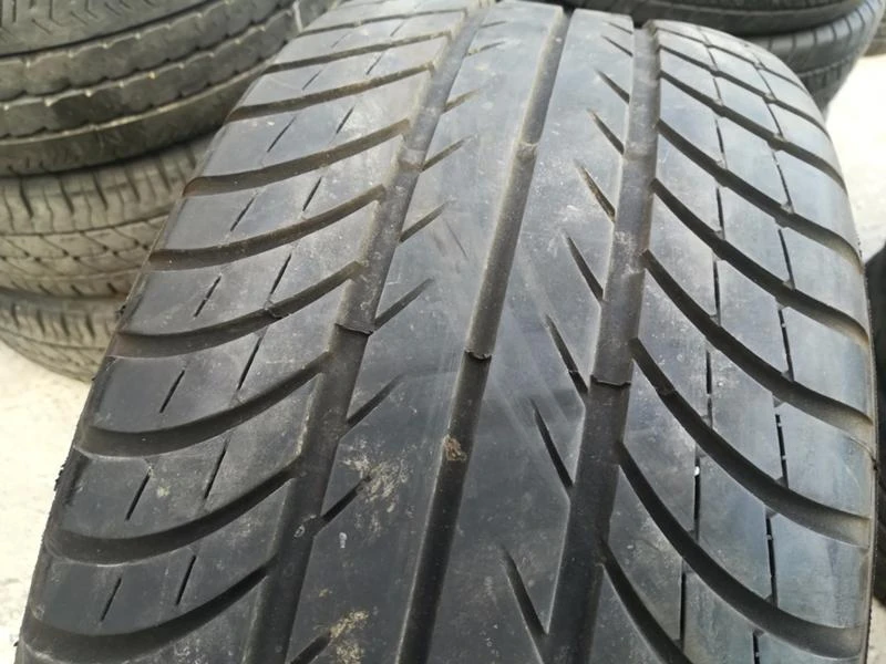 Гуми Летни 225/50R16, снимка 2 - Гуми и джанти - 19056413