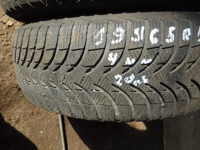 Гуми Зимни 195/65R15, снимка 11 - Гуми и джанти - 20296050