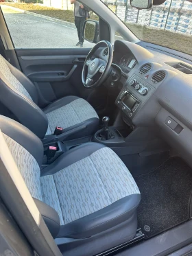 VW Caddy 1.6 TDI Maxi, снимка 10