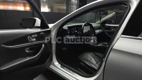 Mercedes-Benz E 220 d* DISTRONIC* ПОДГРЕВИ* ПАНОРАМА* АВТОКРЕДИТ , снимка 11