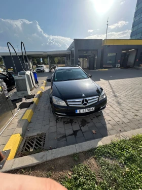 Mercedes-Benz C 220, снимка 1