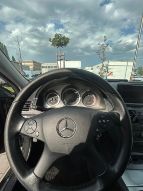 Mercedes-Benz C 220, снимка 12