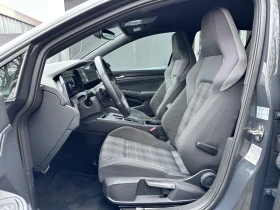 VW Golf VIII/HP/GTD/NAVI/VICO/DCC/H&K/CAM/MATRIX/398v - 56399 лв. - 36298935 | Car24.bg