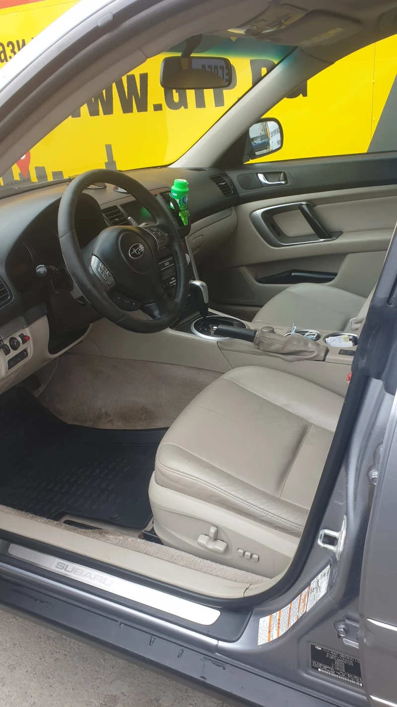 Subaru Outback 3.0, снимка 7 - Автомобили и джипове - 47312804