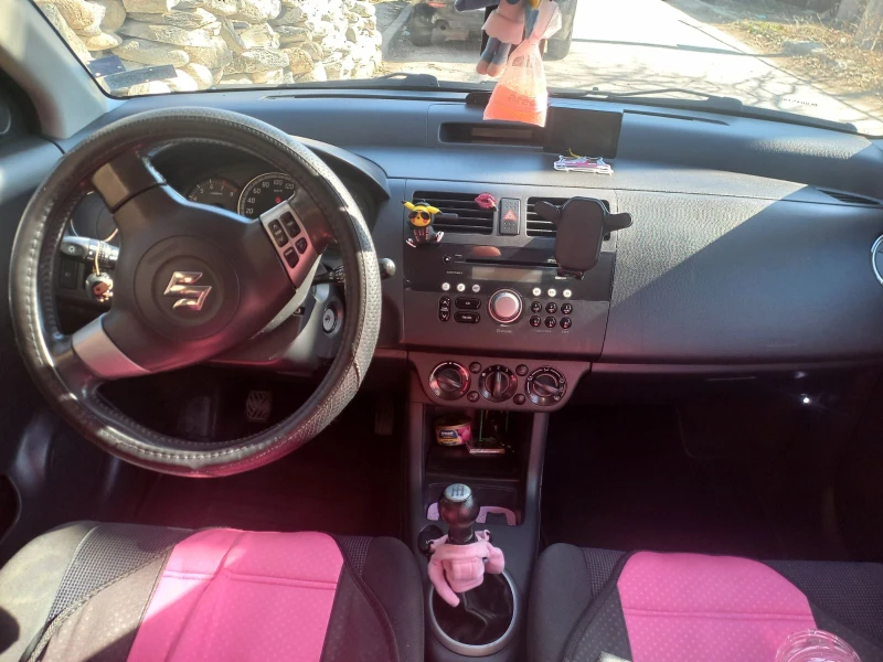 Suzuki Swift 1.3, снимка 8 - Автомобили и джипове - 49440249