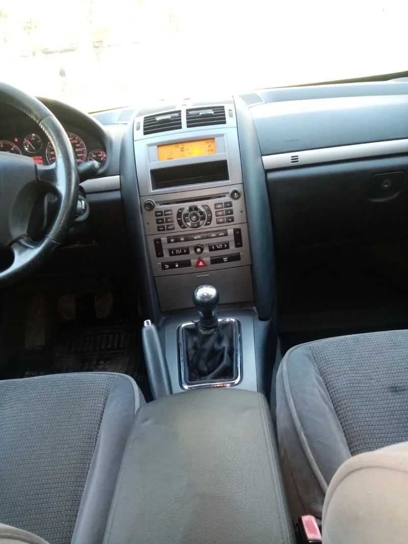 Peugeot 407 1.6HDI, снимка 4 - Автомобили и джипове - 49583638