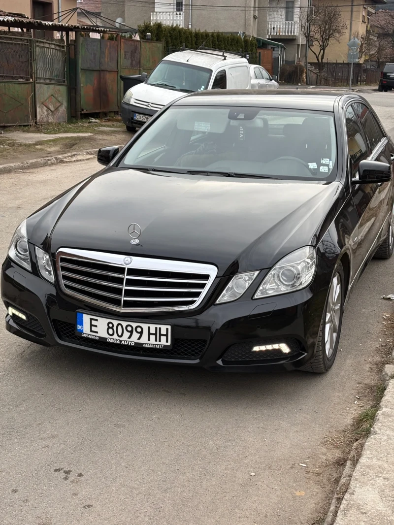 Mercedes-Benz E 250, снимка 1 - Автомобили и джипове - 49611611