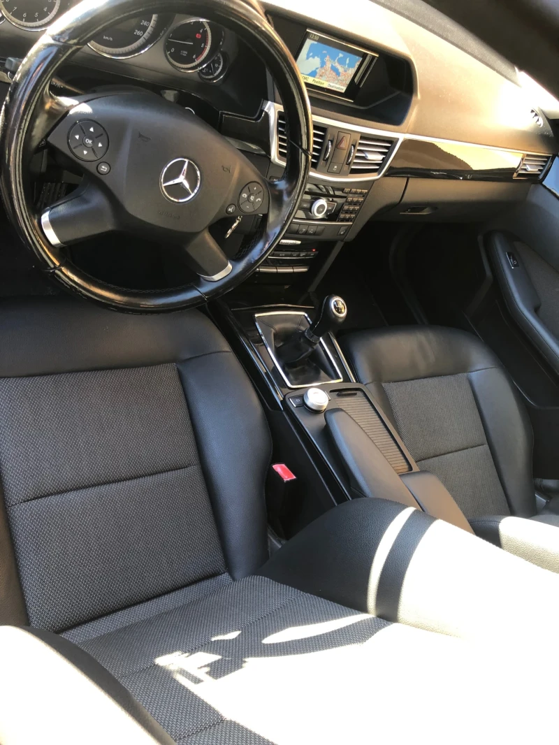 Mercedes-Benz E 250, снимка 7 - Автомобили и джипове - 49611611