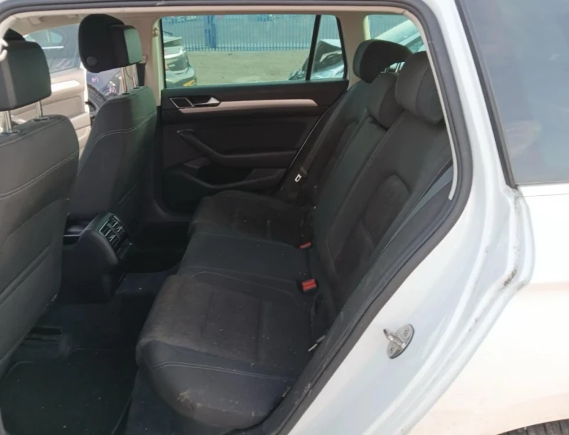 VW Passat dsg 2.0tdi, снимка 5 - Автомобили и джипове - 50621920