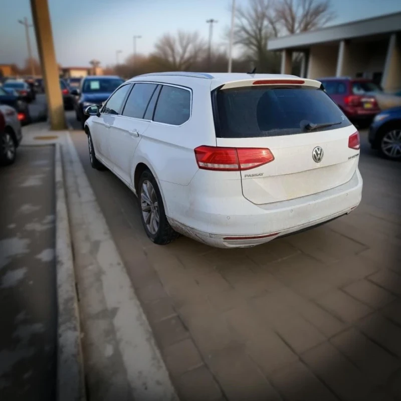 VW Passat dsg 2.0tdi, снимка 4 - Автомобили и джипове - 50621920