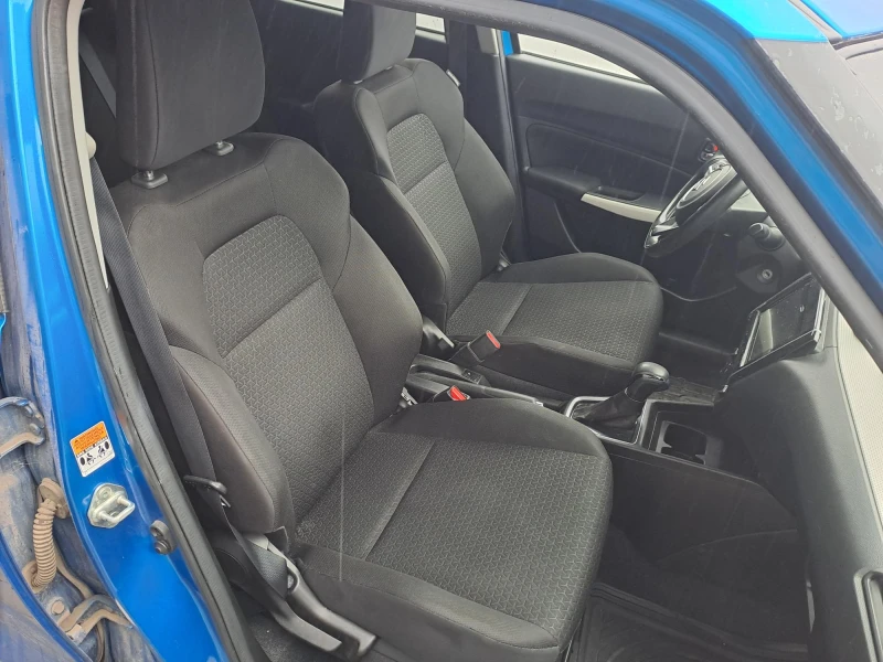 Suzuki Swift 1. 2 GL+ AUTOMATIC Коледен Бонус 5%, снимка 11 - Автомобили и джипове - 51922412