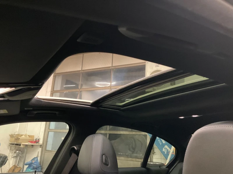 BMW 320 xDrive M-Sport/ел. седалки/LED, снимка 11 - Автомобили и джипове - 52898913