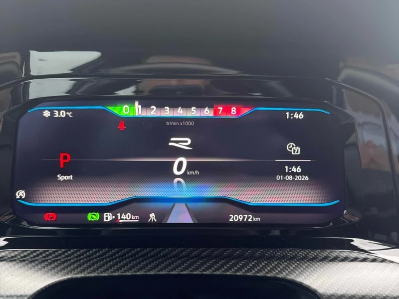 VW Golf * R 20th Anniversary* CARFAX * БЕЗ ПЪРВОНАЧАЛНА ВН, снимка 8 - Автомобили и джипове - 53053544