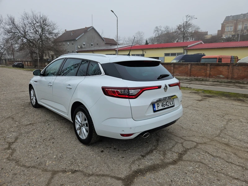 Renault Megane, снимка 5 - Автомобили и джипове - 53456974
