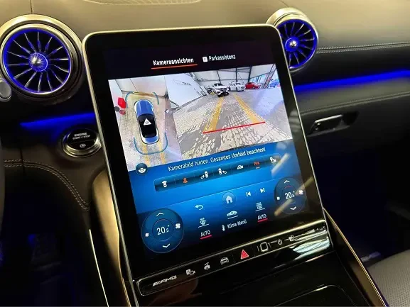 Mercedes-Benz SL 63 AMG 4Matic+ = Premium Plus = Night Package II Гаранция, снимка 11 - Автомобили и джипове - 53800093