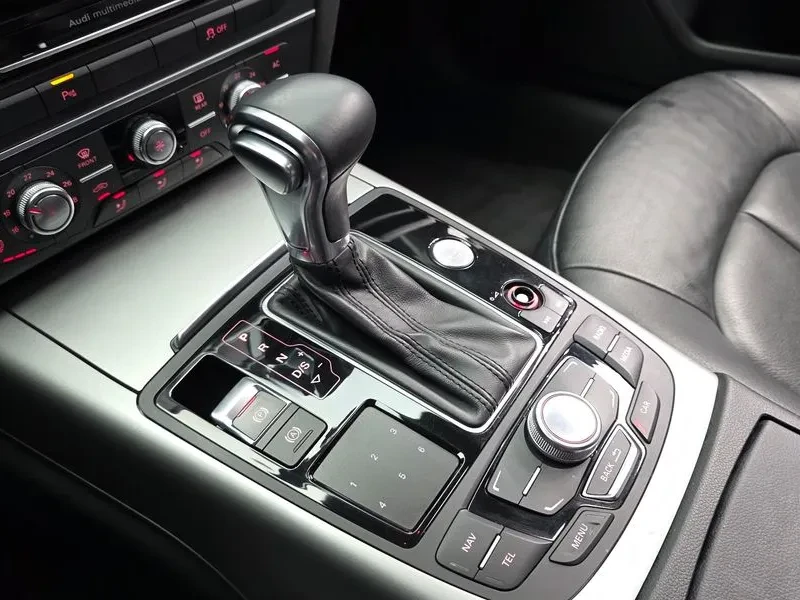 Audi A6 2.0 TDI, снимка 9 - Автомобили и джипове - 55057944