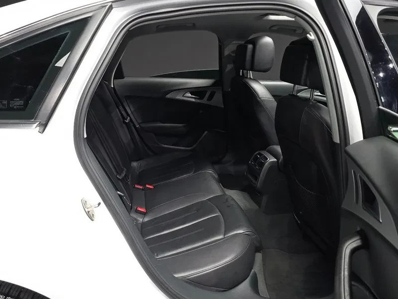 Audi A6 2.0 TDI, снимка 12 - Автомобили и джипове - 55057944