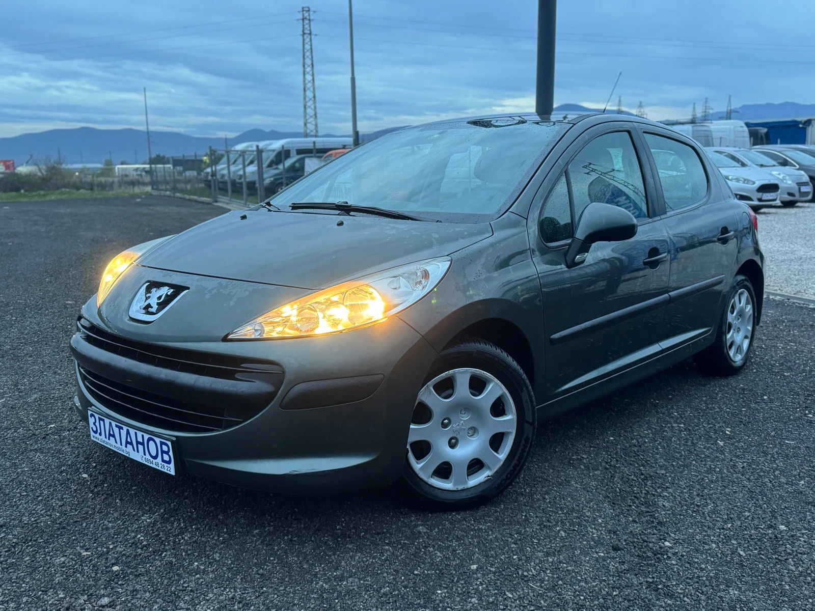 Peugeot 207 82000 КМ., снимка 1