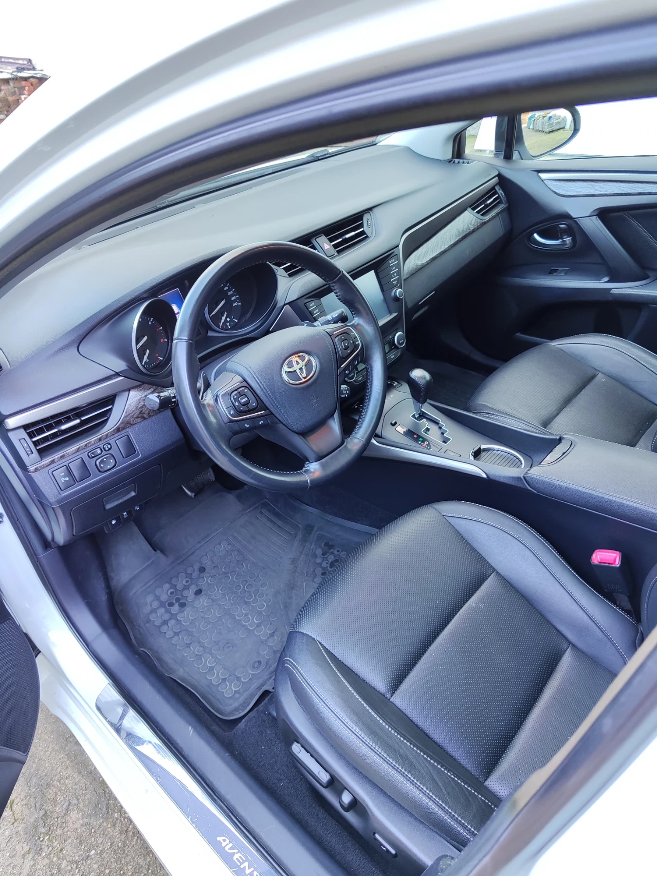 Toyota Avensis Executive+  | Mobile.bg � ����������� 16
