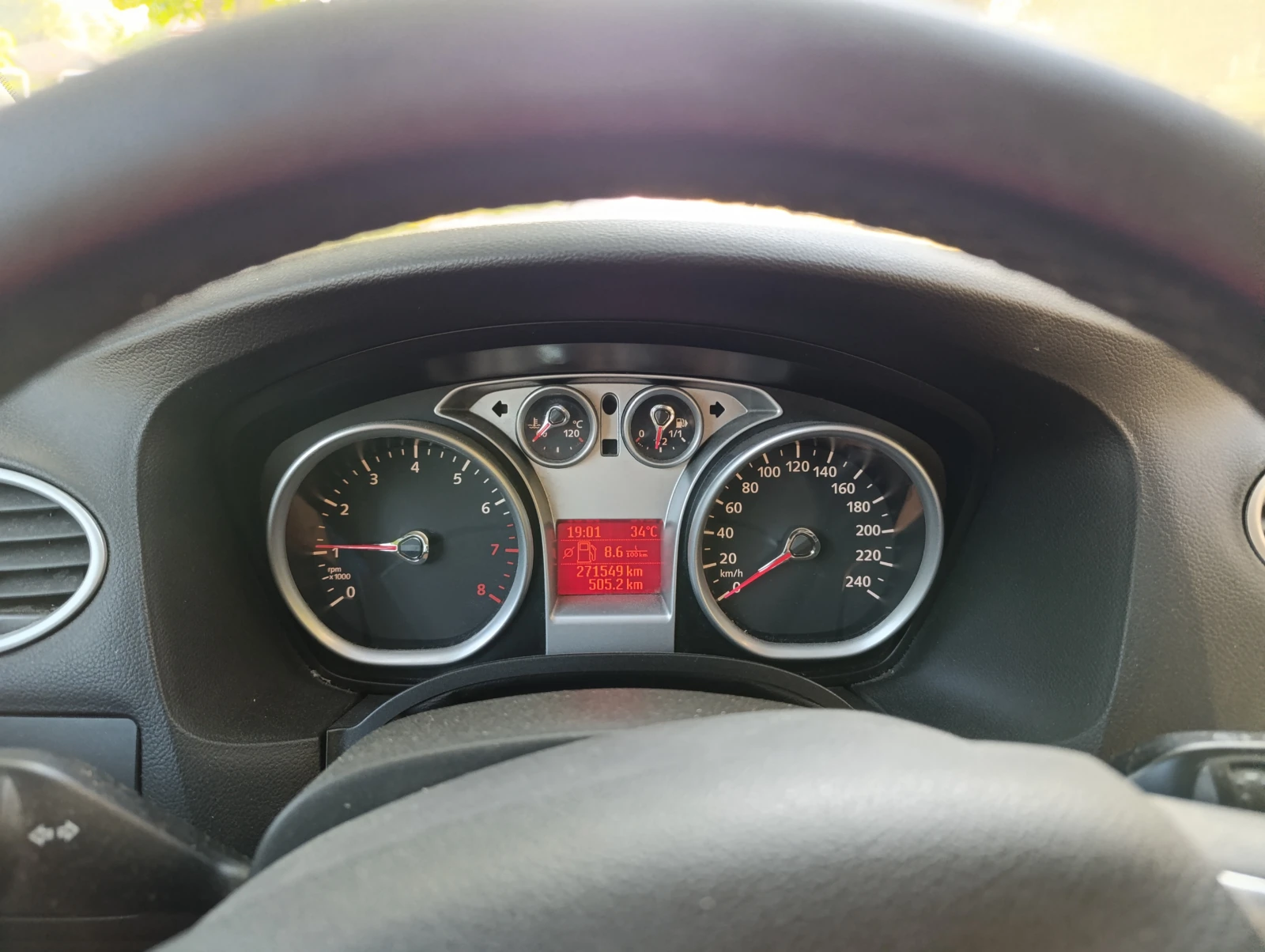 Ford Focus  - изображение 7