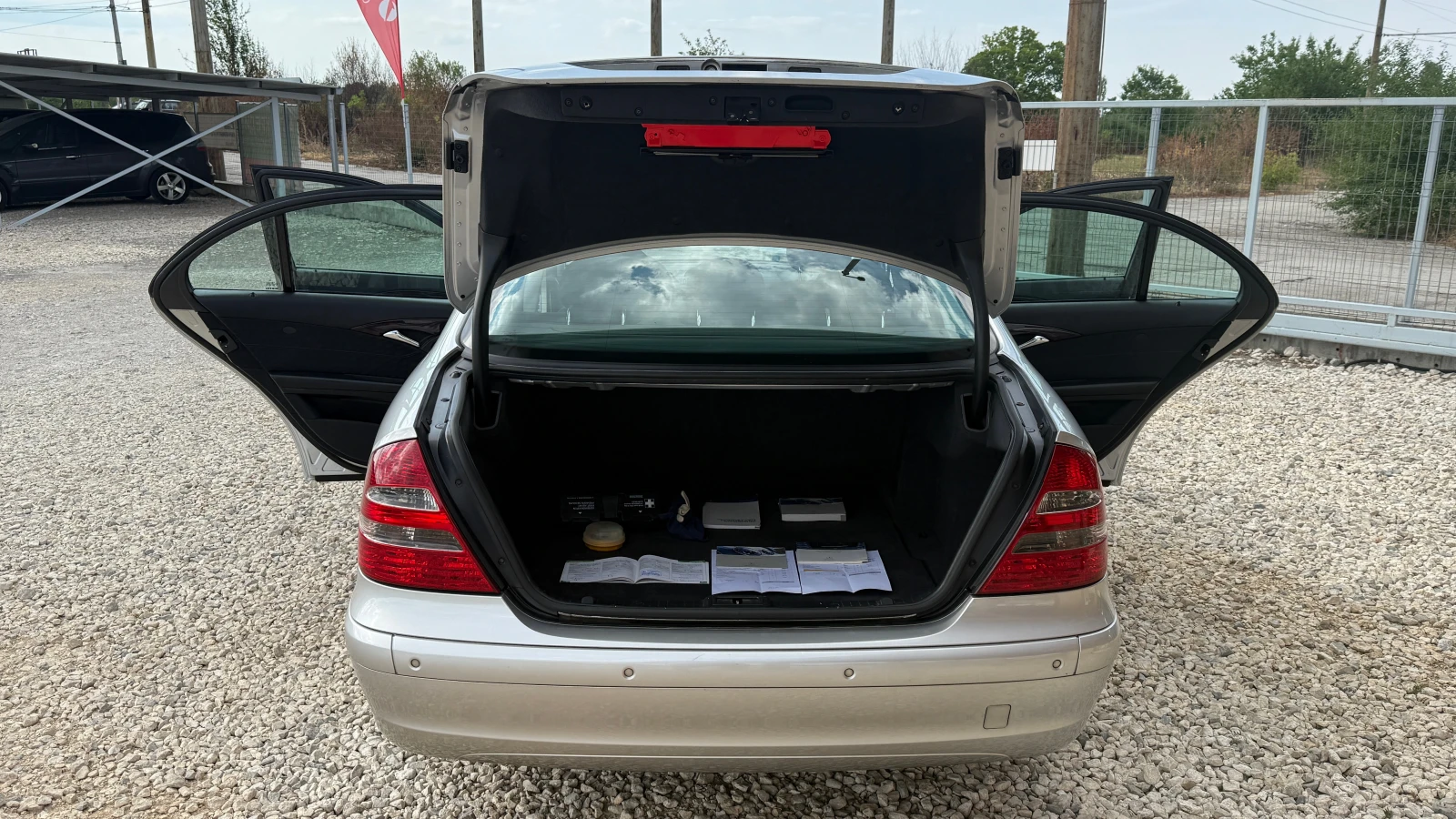 Mercedes-Benz E 270 E270CDI-177к.с.-189000км-ВНОС ИТАЛИЯ - изображение 9
